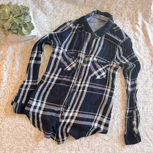 Lucky Brand Lightweight Navy & White Plaid Top